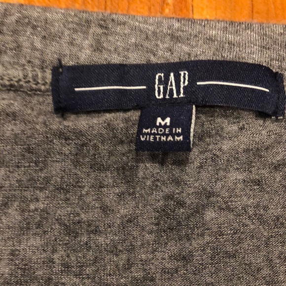 GAP Grey Flowy Skirt Size Medium NWOT - Picture 2 of 6